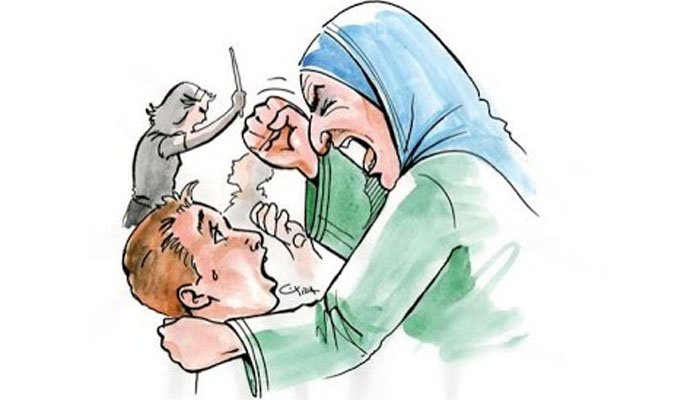 الحياة مع زوجة الأب أو زوج الأم  